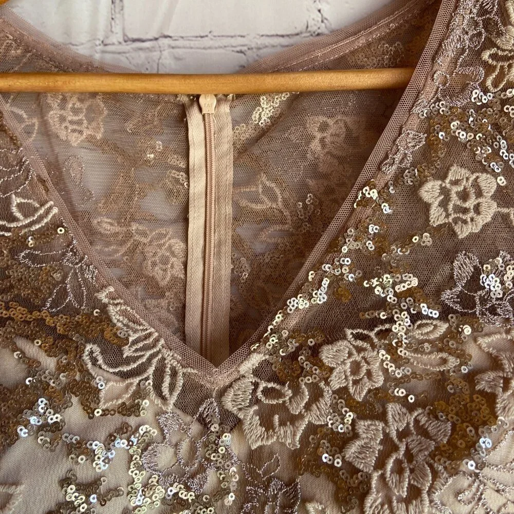 Alex Evenings Floral Embroidered Gown With Shawl - Picture 6 of 9